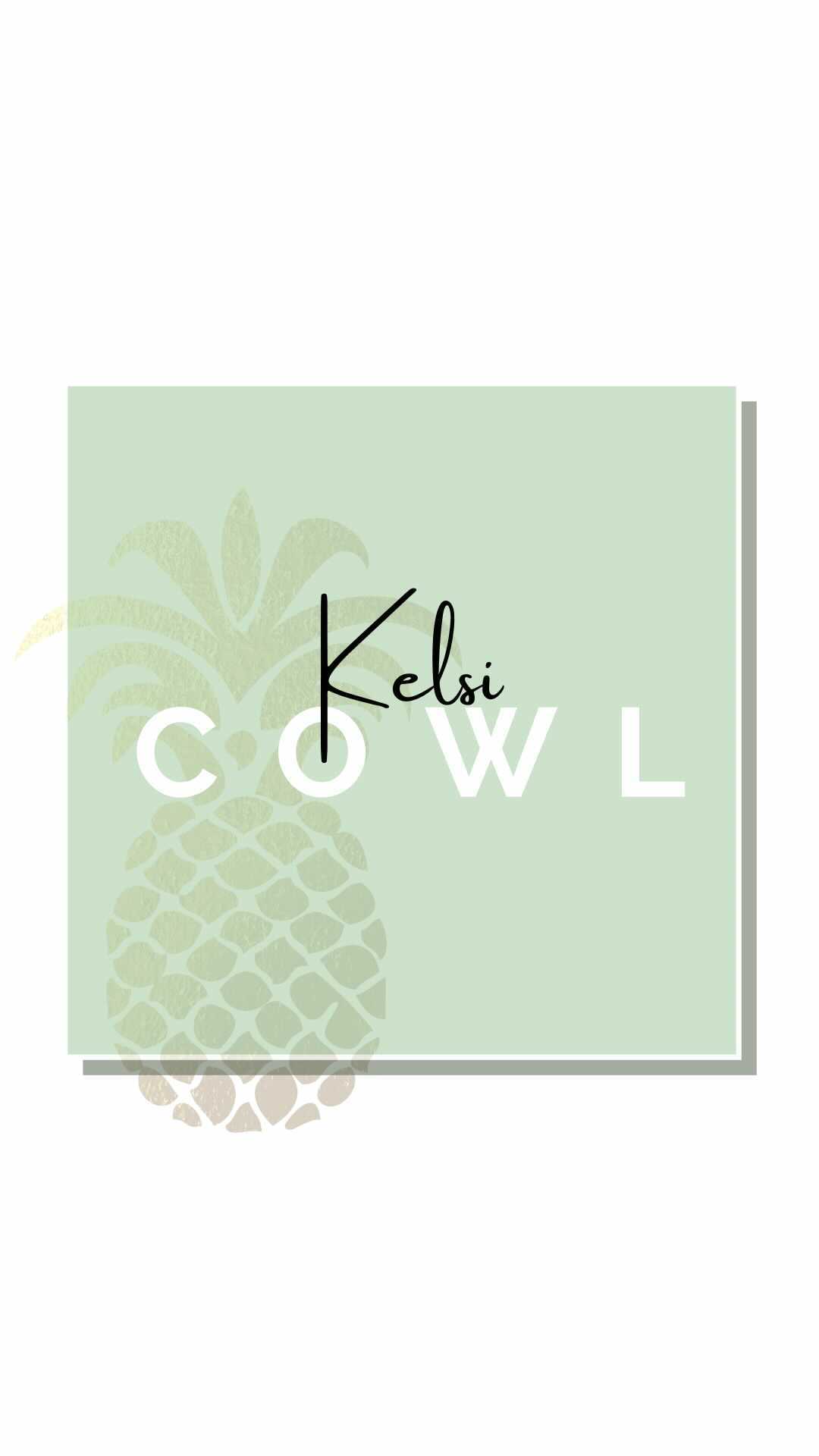 K E L S I • C O W L
▫️▫️▫️▫️▫️▫️▫️▫️▫️▫️
In case you missed it, my newest pattern released last month! It’s the newest addition to the Kelsi Collection! This time I added a little extra detail with the fur stripes, but you could totally make it without the fur and have more of a lightweight cowl! I used @wecrochetofficial Wool of the Andes and Fable Fur!
•
Have you started fall prep yet? I know this is prime time for a lot of makers to get a jump start on fall markets, but I’m a pro at crastinating, so I haven’t started yet…🙈😂. The Kelsi Cowl would make a great market or shop item for a shop update! I’m even working on tags and thank you cards to make available to my subscribers so make sure you’re on my mailing list!
•
🎙I’m working on updating another pattern right now that I’ll be showing you a peek of shortly! Which one do you think it is? Tell me in the comments!
◽️◽️◽️◽️◽️◽️◽️◽️◽️◽️
#cowl #crochetcowl #crochetcowls #crochetcowlscarf #crochetcowlpattern #freecrochetpattern #freecrochetpatterns #freecrochetdesign #freecrochetpatternonmyblog #crochetersofinstagram #crochetaddict #crochetlove #crochetlover #crochetblogger #crochetblog #crochetdesign #crochetdesigner #newpattern #newpatterns #etsyshop #etsyshopsofinstagram #ravelry #ravelrypattern #ravelrydesigner #aplushpineapple #wecrochet #wecrochetofficial #wooloftheandes #wooloftheandessuperwash #etsypattern