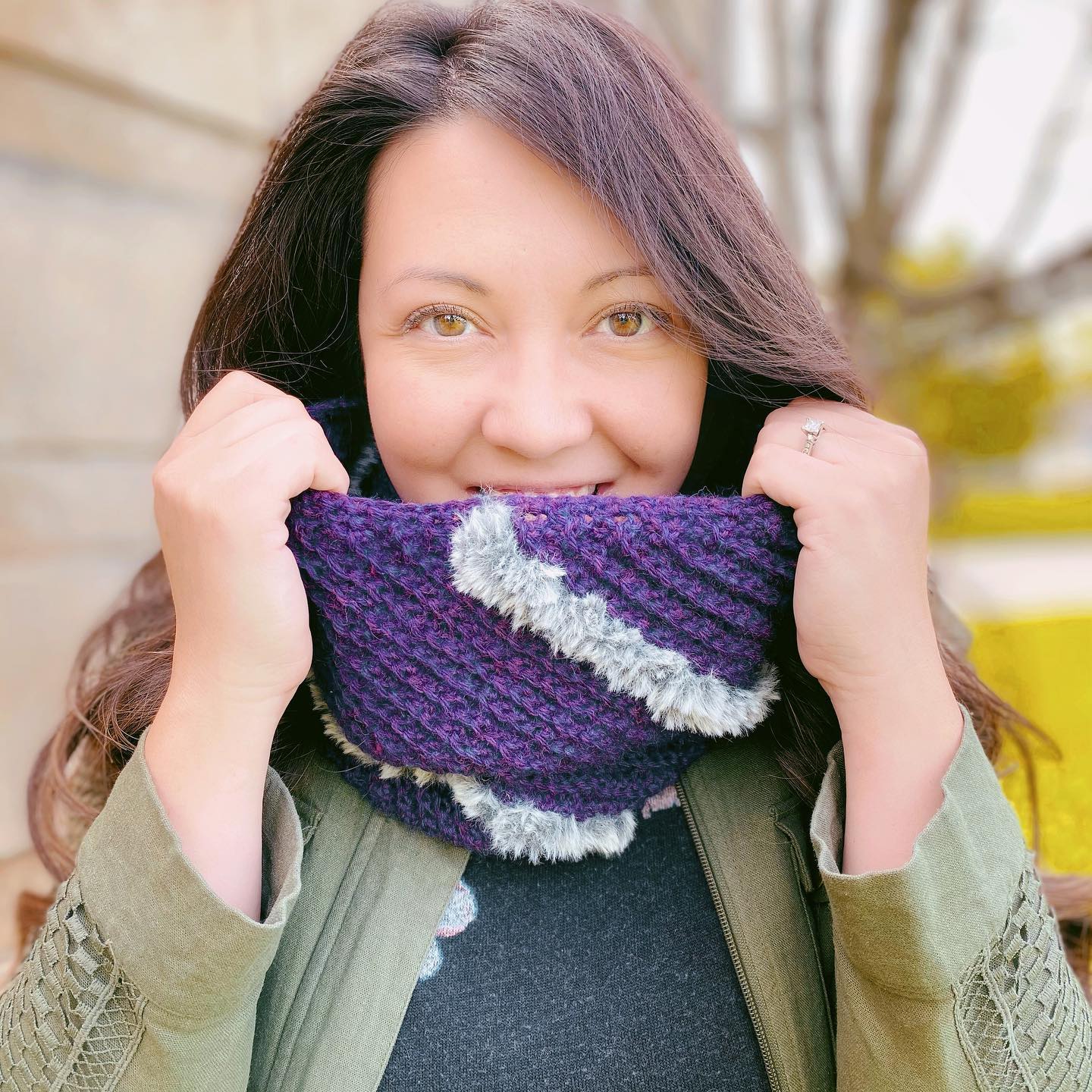 🍁 F A L L • B L O G • H O P 🍁
▫️▫️▫️▫️▫️▫️▫️▫️▫️▫️
Hey guys! I have something exciting to share with you today! The Kelsi Cowl, my latest addition to the Kelsi Collection is a FREE PDF Download today! Hurry and snag it from the blog before it expires tonight at midnight (8/6 @ 11:59 PM EST).
•
I have some exciting content planned for fall that I can’t wait to show you peeks of! My family and I have been enjoying the best summer as we just got back from an amazing vacation to see my dad in Florida! 🌴🌴🌴
•
Hope you all are having a L O V E L Y • S U M M E R!
•
🎙What fun activities or vacations have you been able to enjoy lately?
▫️▫️▫️▫️▫️▫️▫️▫️▫️▫️
#summer #summer2021 #fallbloghopwec #wecrochetofficial #wooloftheandes #wooloftheandessuperwash #itchinforsomestitchin #nedandmimi #bloghop #freepattern #freepatterndownload #freepatternpdf #crochetpattern #crochetpatterndesigner #crochetblog #crochetblogger #aplushpineapple #fallcrochet #fallcrocheting #fallcrochetproject #creativeprenuer #crochetartist #dowhatyoulove #crochetstagram #makersgonnamake #makersformakers #makerssupportingmakers #makercommunity #stitchersofinstagram